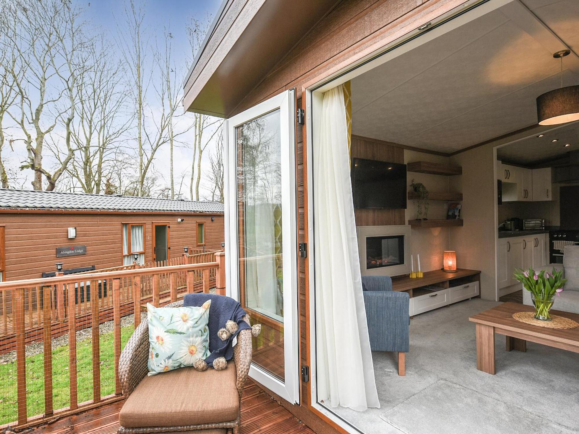 Hyssington Marlow Lodge מראה חיצוני תמונה